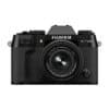 Fujifilm X-T50 Kamera mit 15-45mm Objektiv in Schwarz.